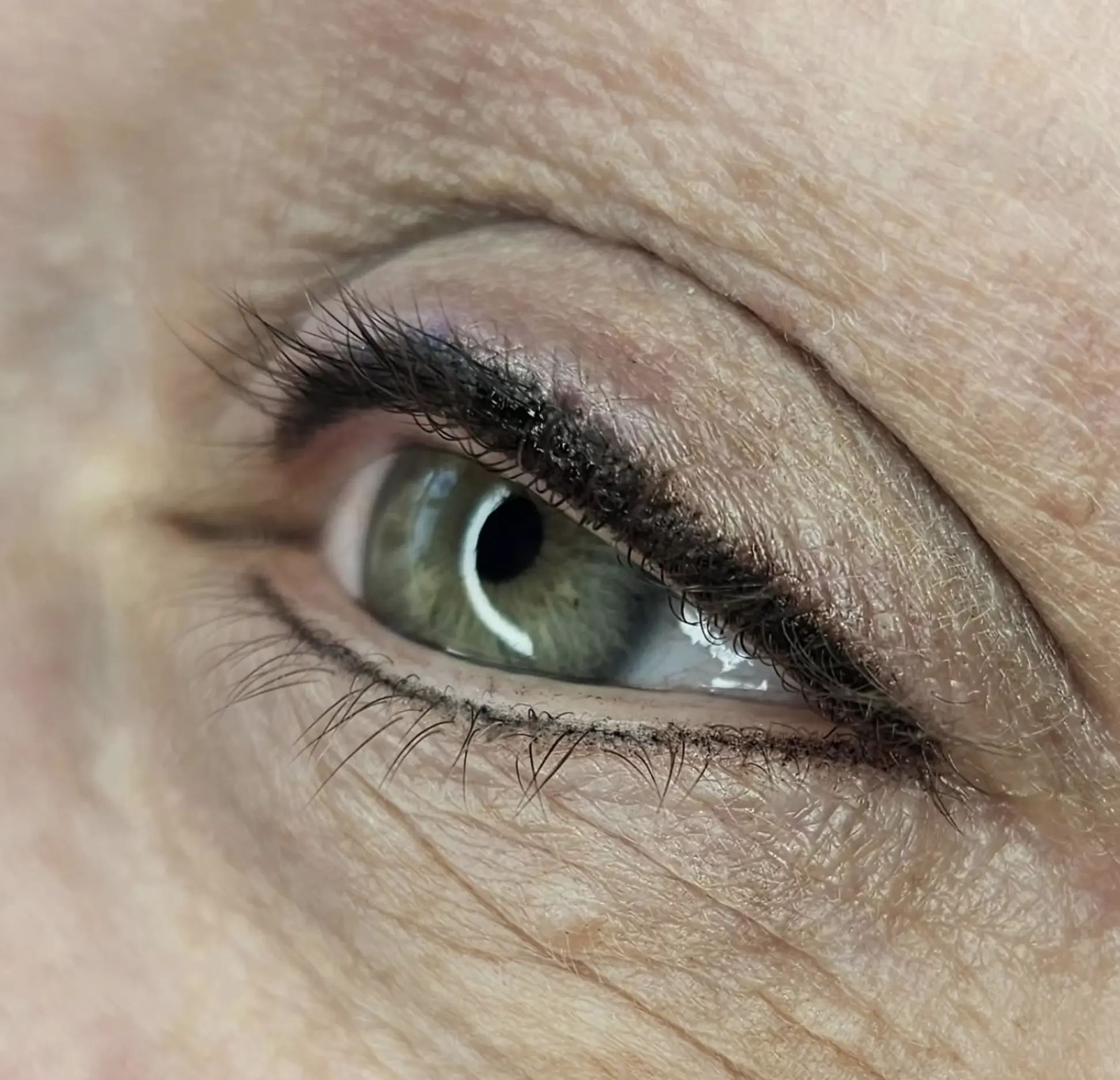 Eyeliner tattoo